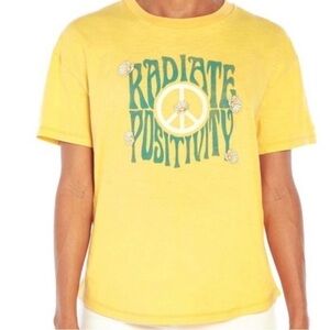 WILDFOX Women’s Yellow Radiate Positivity T-shirt Size XL